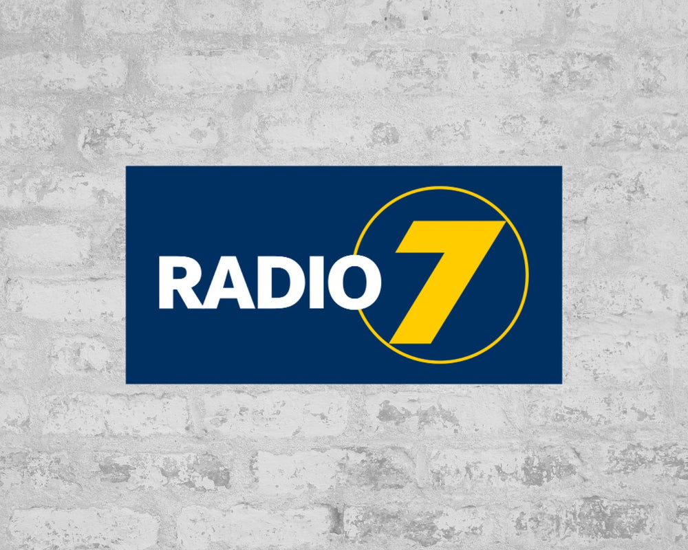 Radio 7 on Seven Hills 104.7 Russia